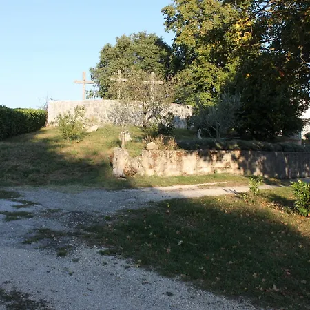 Apartman With Parking Space Gracisce, Istria - Sredisnja Istra - 7134 Gračišće